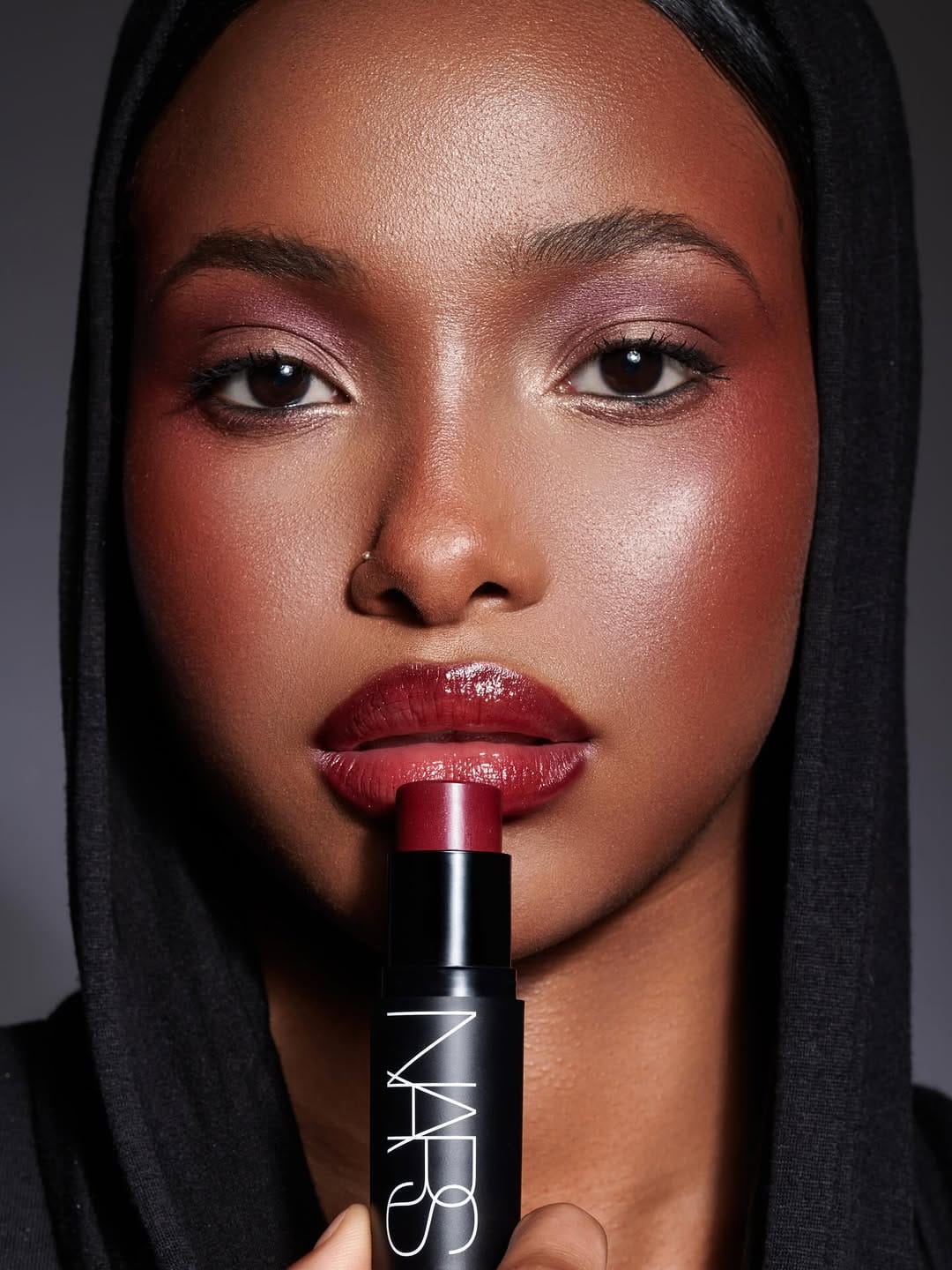 Post 4 by MAKEUP ARTIST | U.K on Instagram (image)