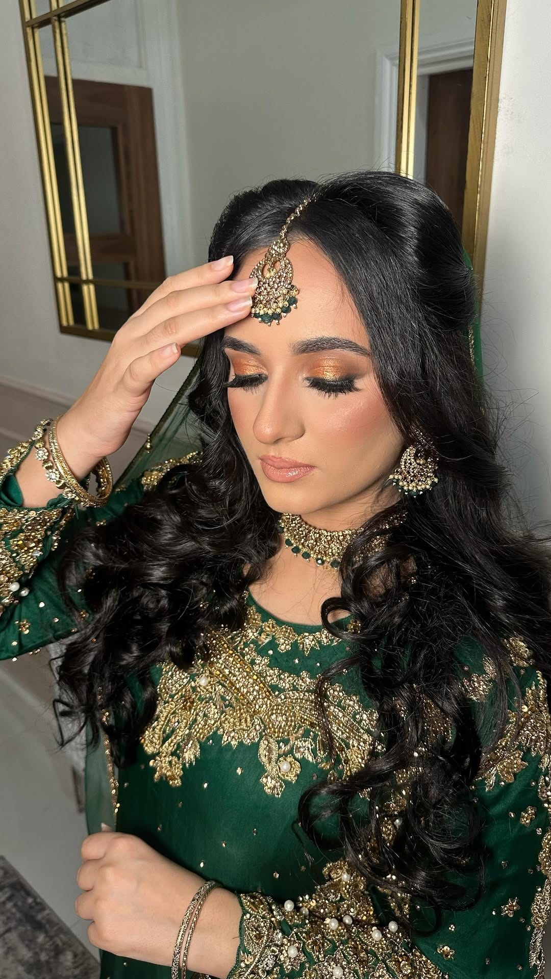 Post 9 by BRIDAL HAIR & MAKEUP ARTIST on Instagram (video)