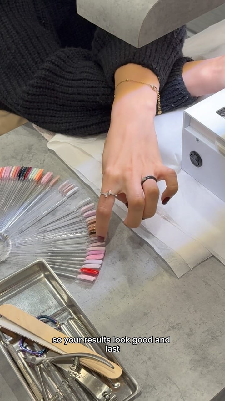 Post 1 by Urban Rose Beauty London on Instagram (video)