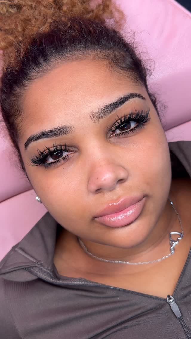 Post 6 by @_facesthetics on Instagram (video)