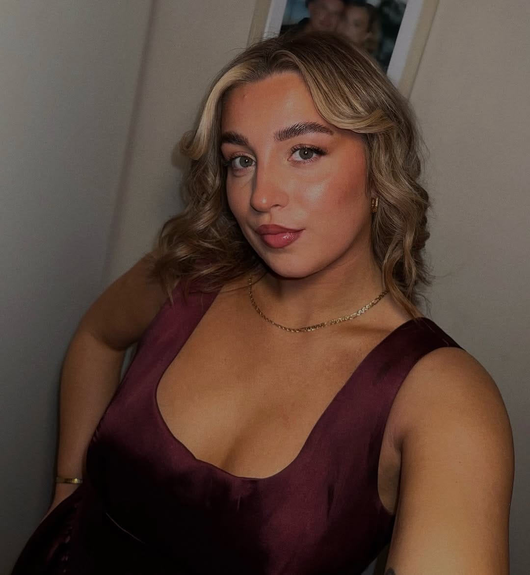 Post 2 by 𝐊𝐀𝐓𝐈𝐄𝐒 𝐁𝐄𝐀𝐔𝐓𝐘 on Instagram (carousel)
