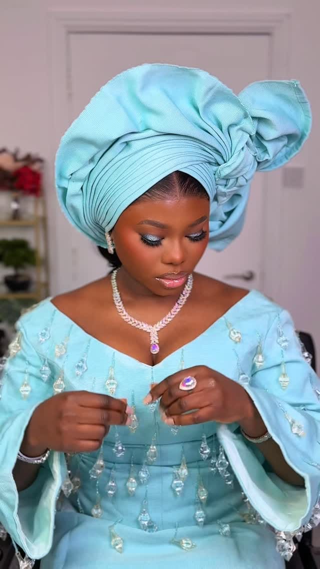 Post 7 by Beauty by Lite on Instagram (video)