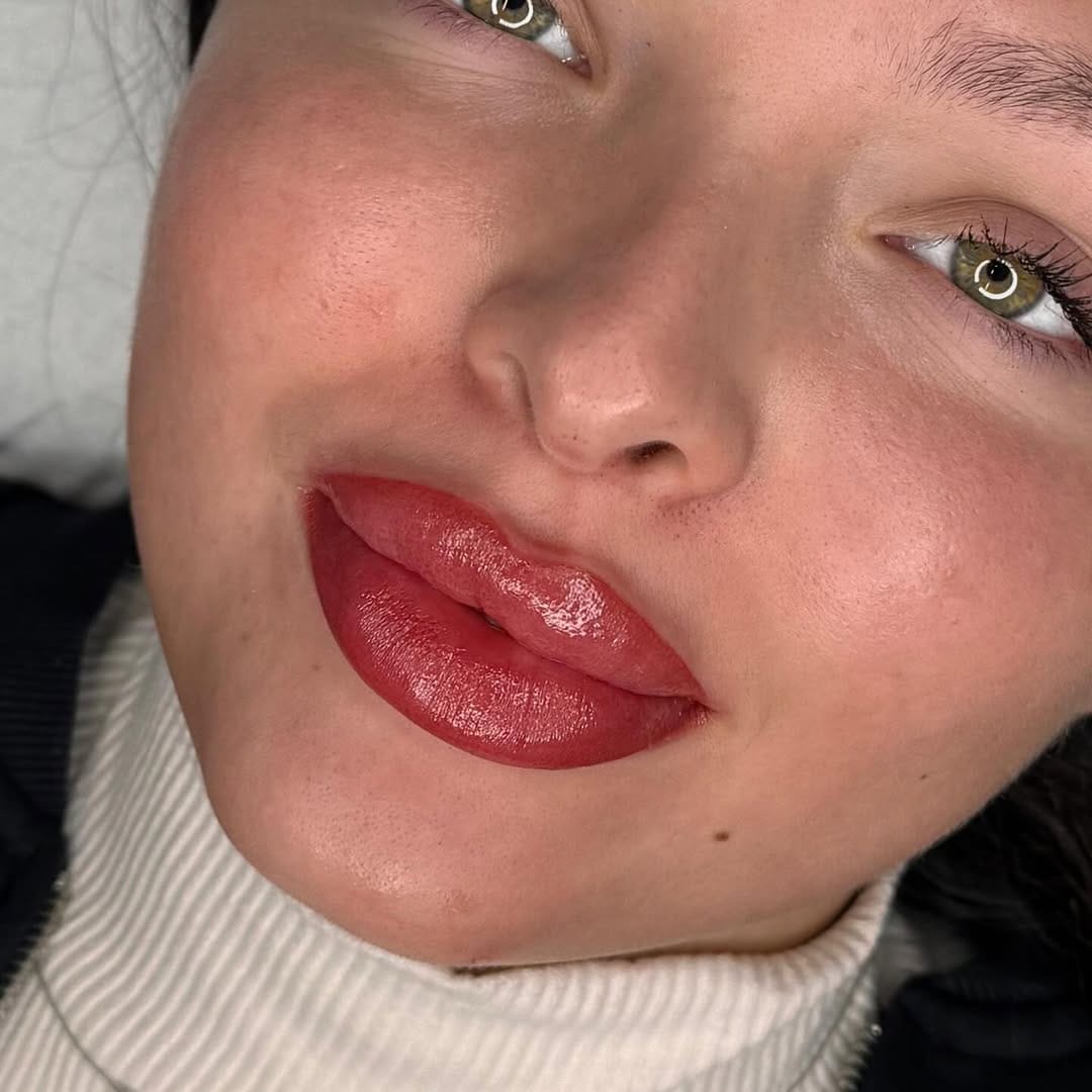 Post 4 by Stacey Pmu on Instagram (image)