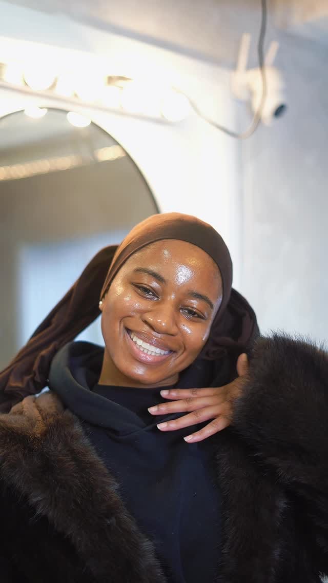Post 2 by #1 TEETH WHITENING | SUPPLIES | FACIALS on Instagram (video)