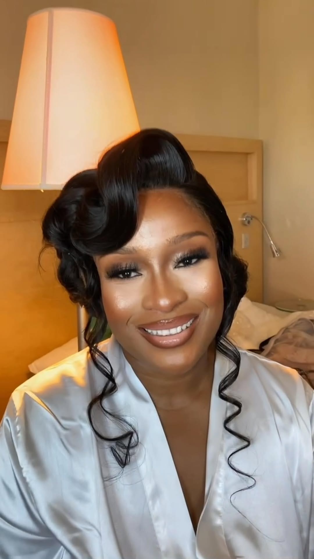 Post 3 by ElidysBeauty on Instagram (video)