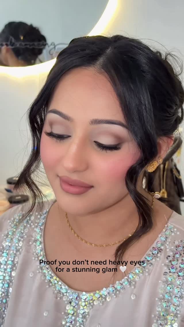 Post 1 by ♥ 𝙈 𝘼 𝙆 𝙀 𝙐 𝙋  𝘽 𝙔  𝙄 𝙍 𝘼 𝙈  ♥ on Instagram (video)