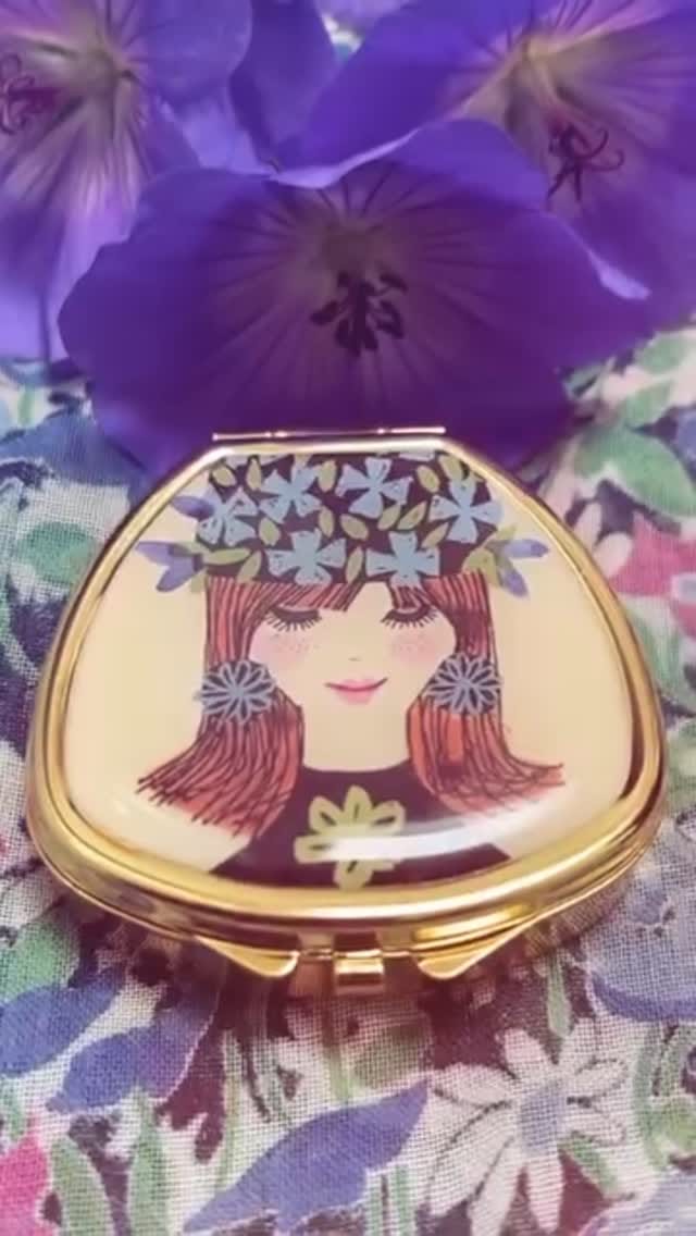 Post 5 by Andrea Garland on Instagram (video)