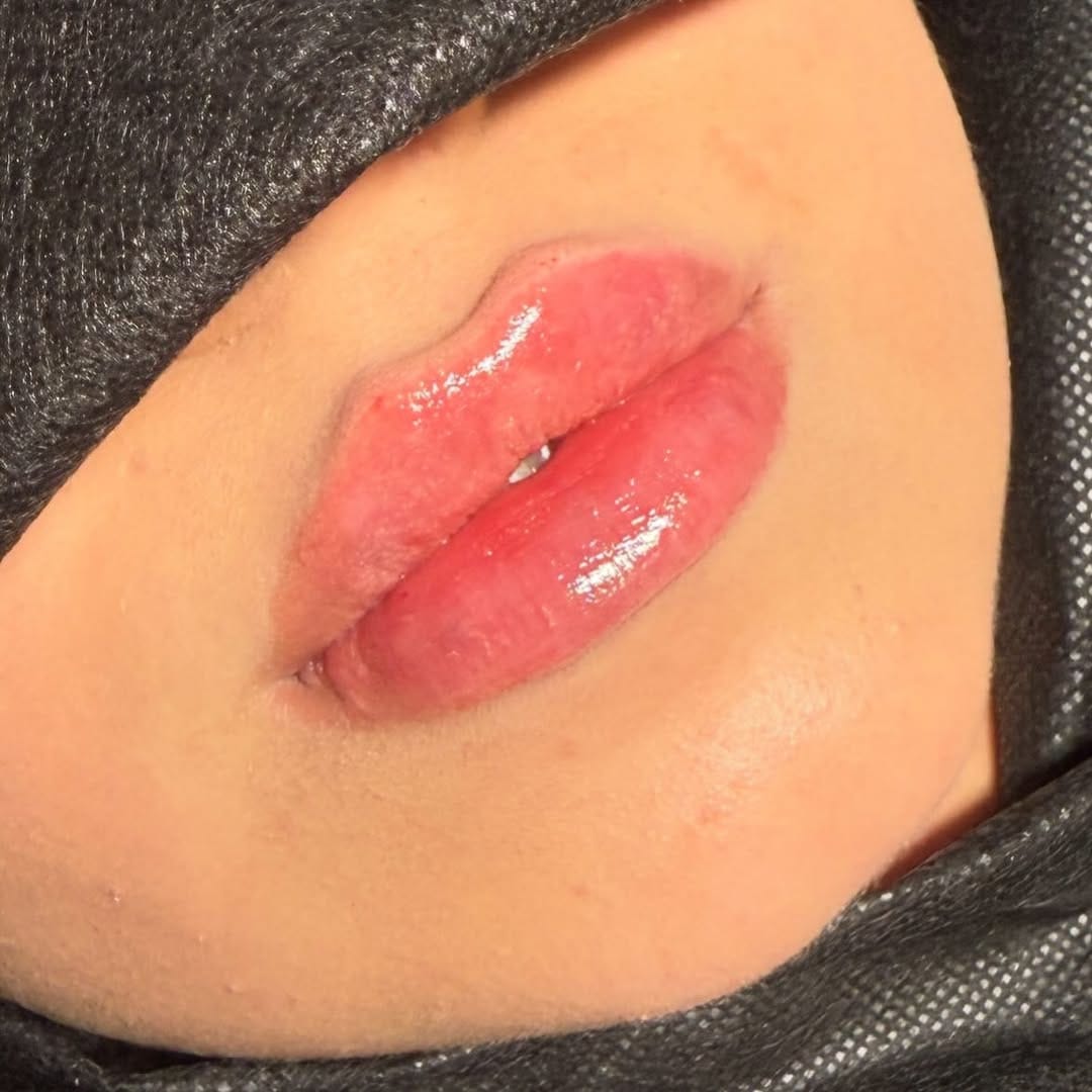 Post 1 by PMU & LASH ARTIST | TRAINING on Instagram (image)
