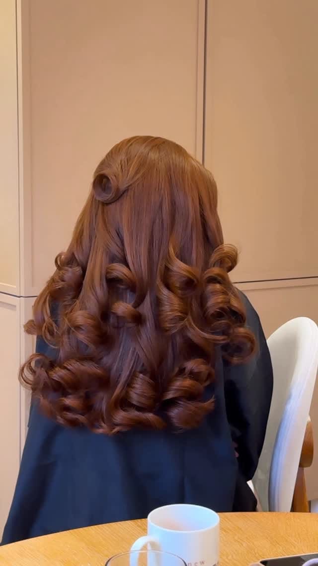 Post 10 by Daniella McKenzie on Instagram (video)