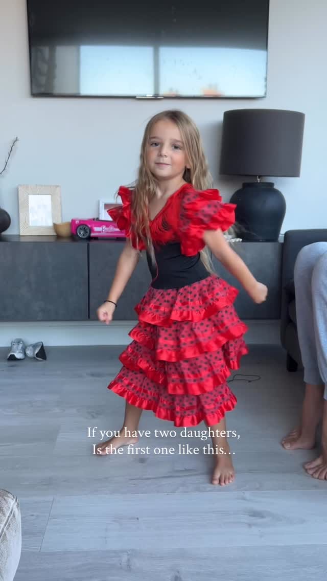 Post 9 by Lauren Rowan on Instagram (video)
