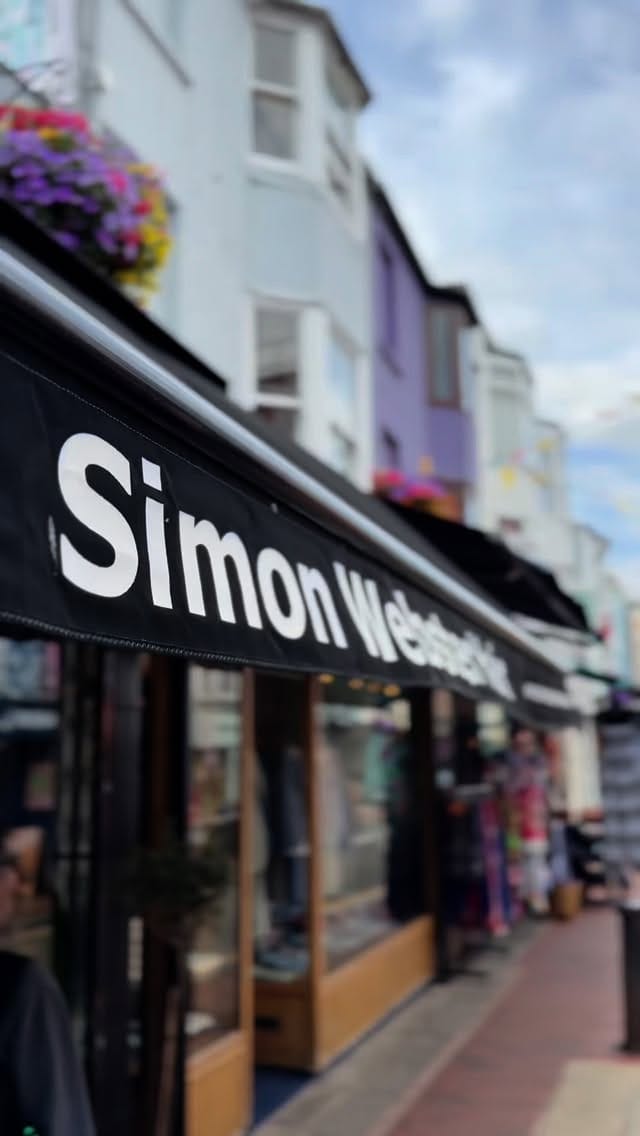 Post 9 by Simon Webster Hair on Instagram (video)