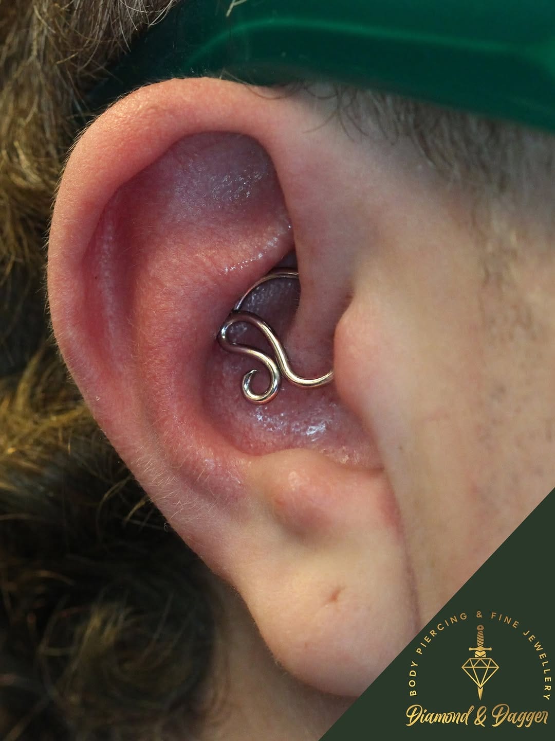 Post 4 by APEX_PIERCING on Instagram (image)