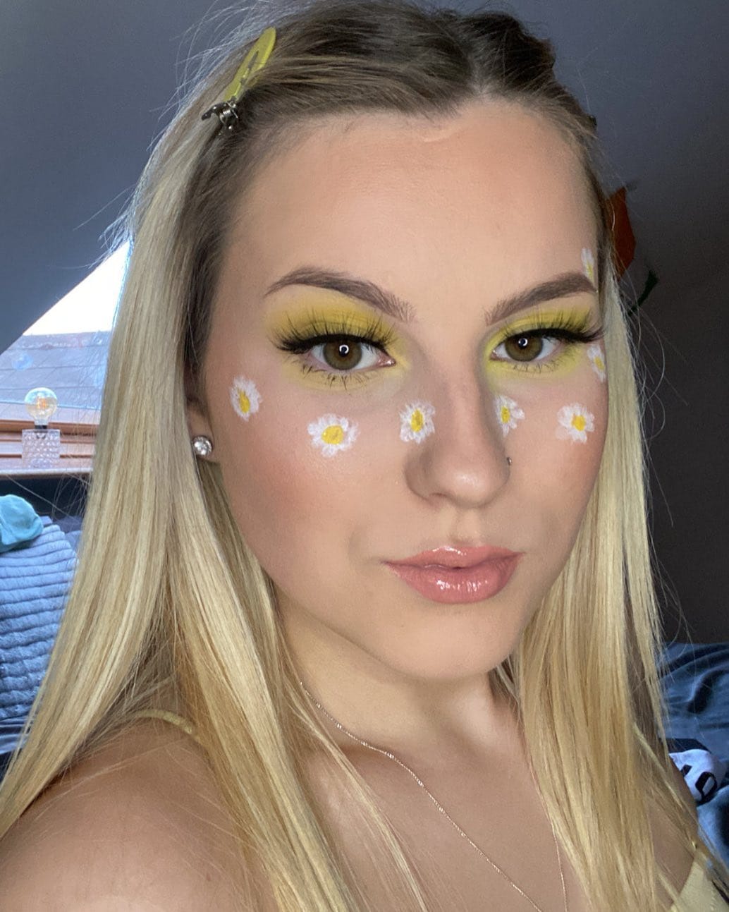 Post 3 by HVmakeup on Instagram (image)