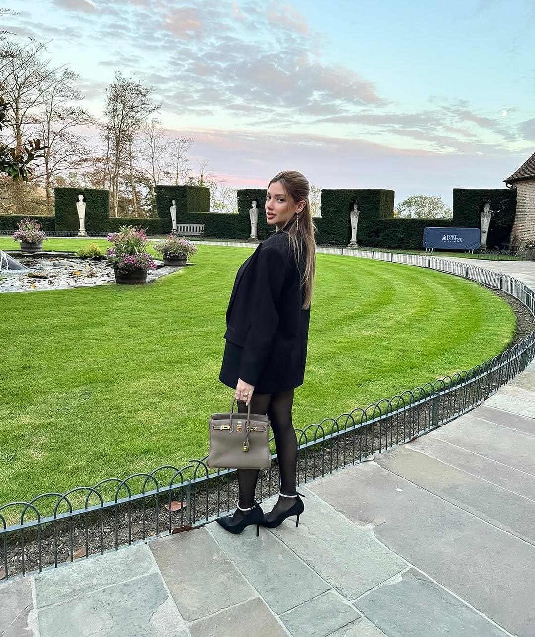 Post 8 by Antonia Freire 🧿 on Instagram (carousel)