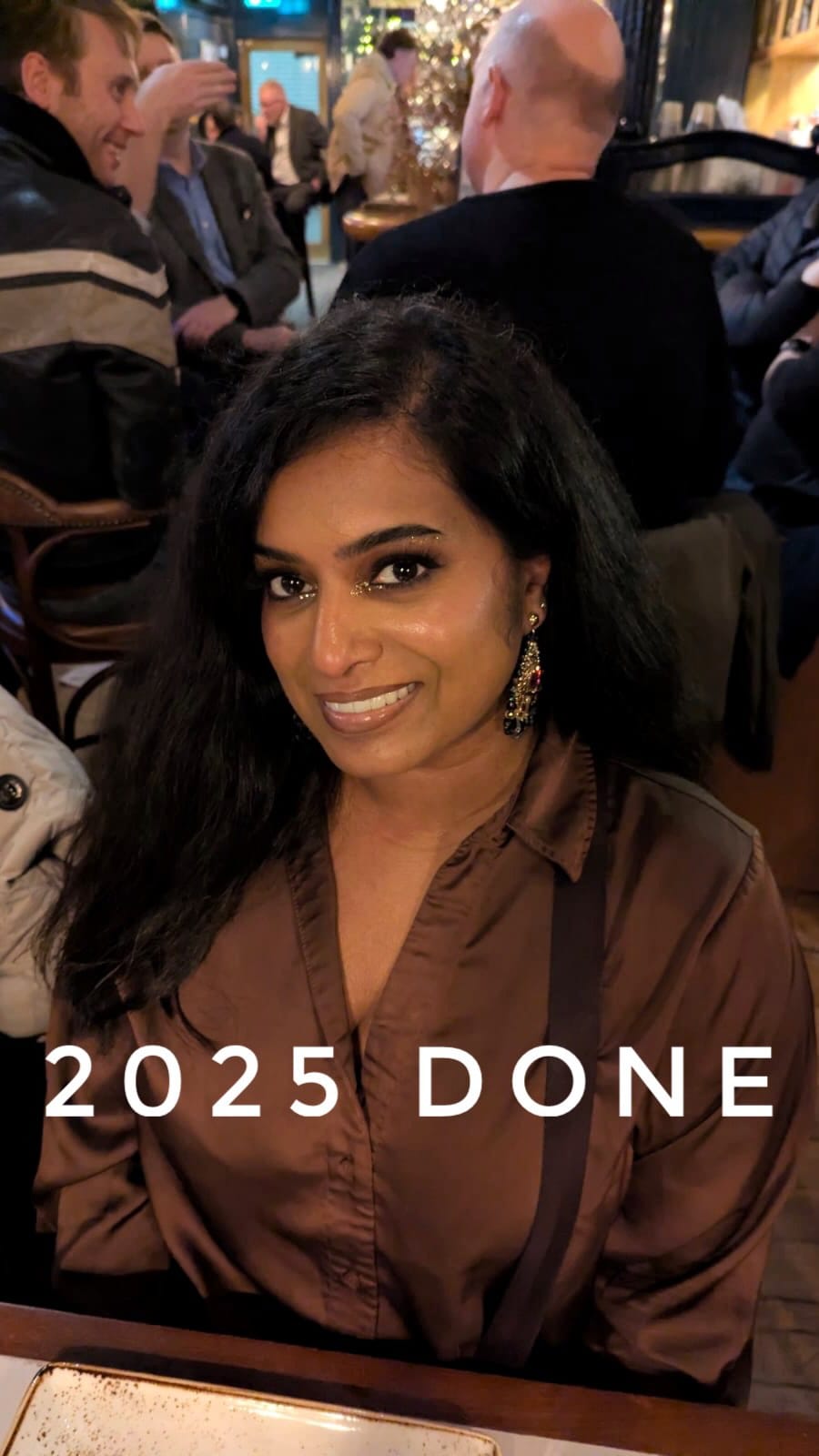 Post 4 by Shindy Makeup Artist,  Hair Stylist & Saree Drapist on Instagram (video)