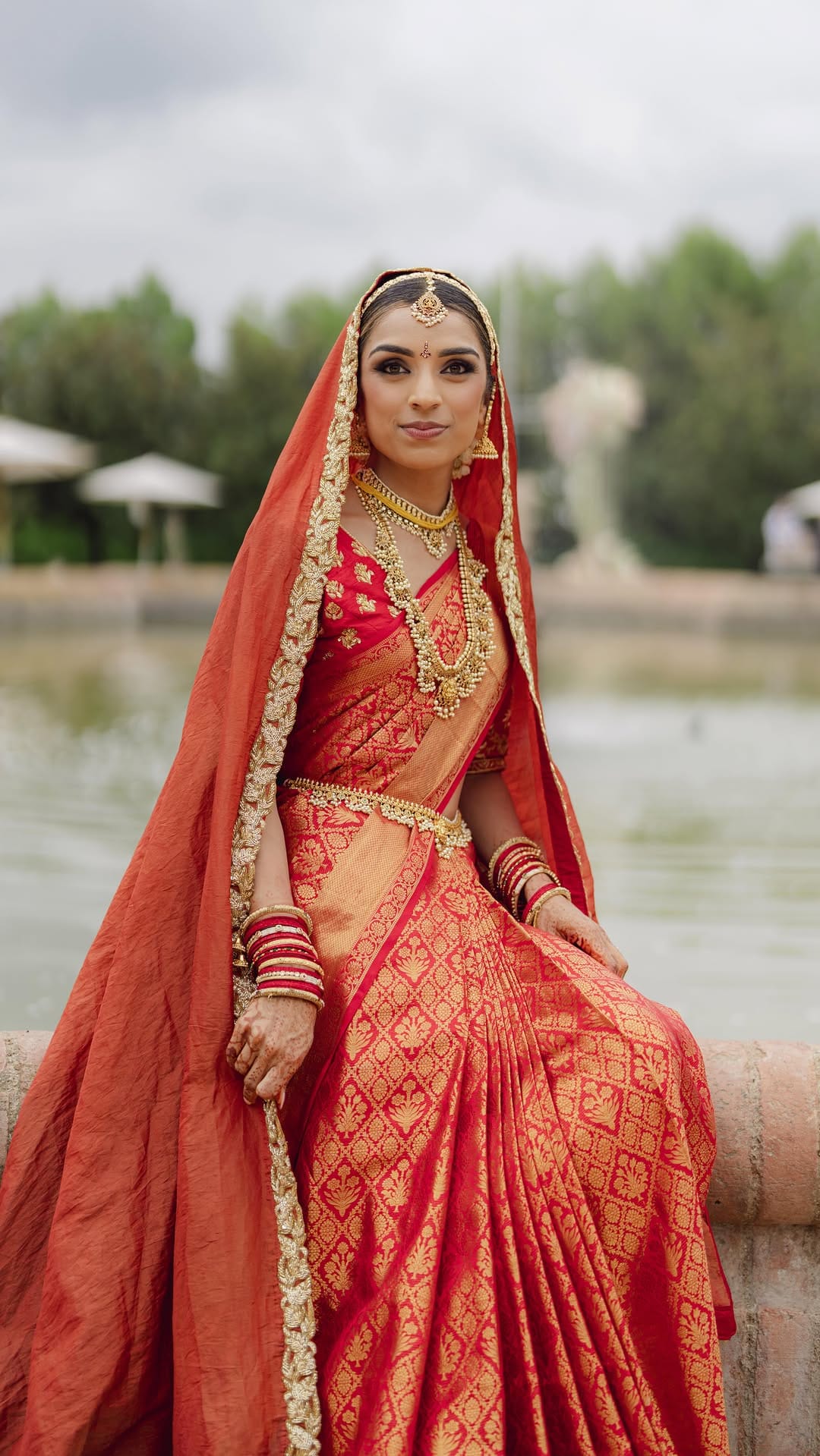 Post 6 by Shindy Makeup Artist,  Hair Stylist & Saree Drapist on Instagram (video)