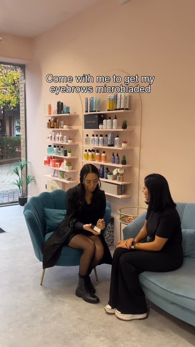 Post 5 by Eyebrow & Lashes | Hemel Hempstead on Instagram (video)