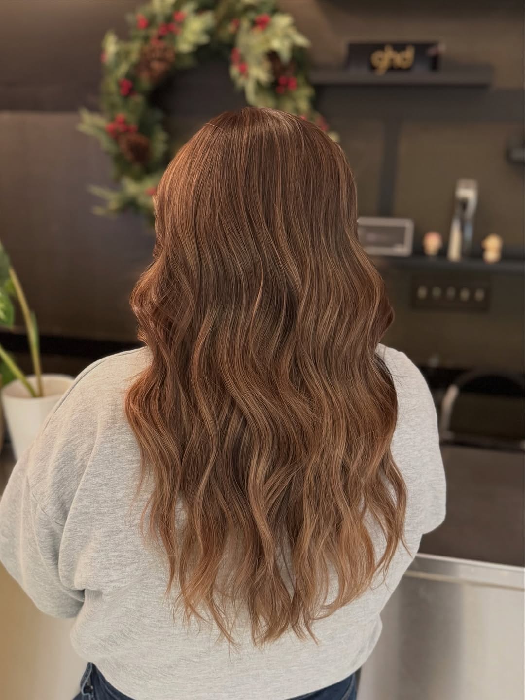 Post 3 by unfadexmuzesalon on Instagram (carousel)