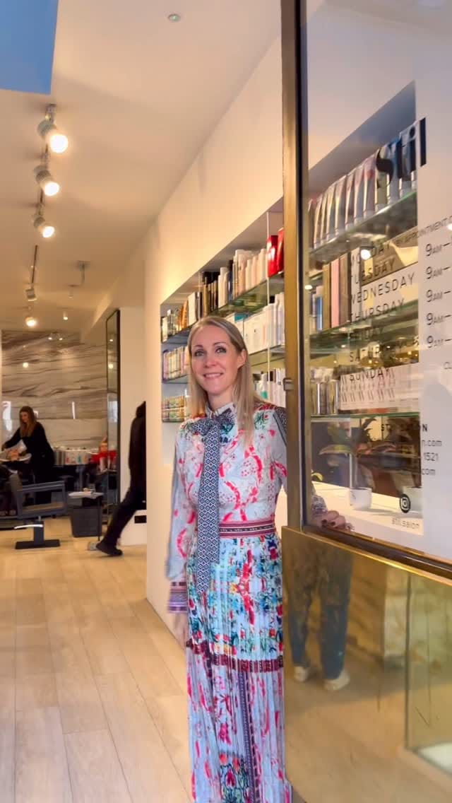 Post 10 by STIL Salon - Colour Specialist Salon, SW3 on Instagram (video)