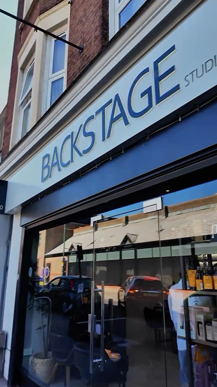 Post 9 by Beauty Salon London/Nails/Hair/Eyelashes/Eyebrows/Make up on Instagram (video)