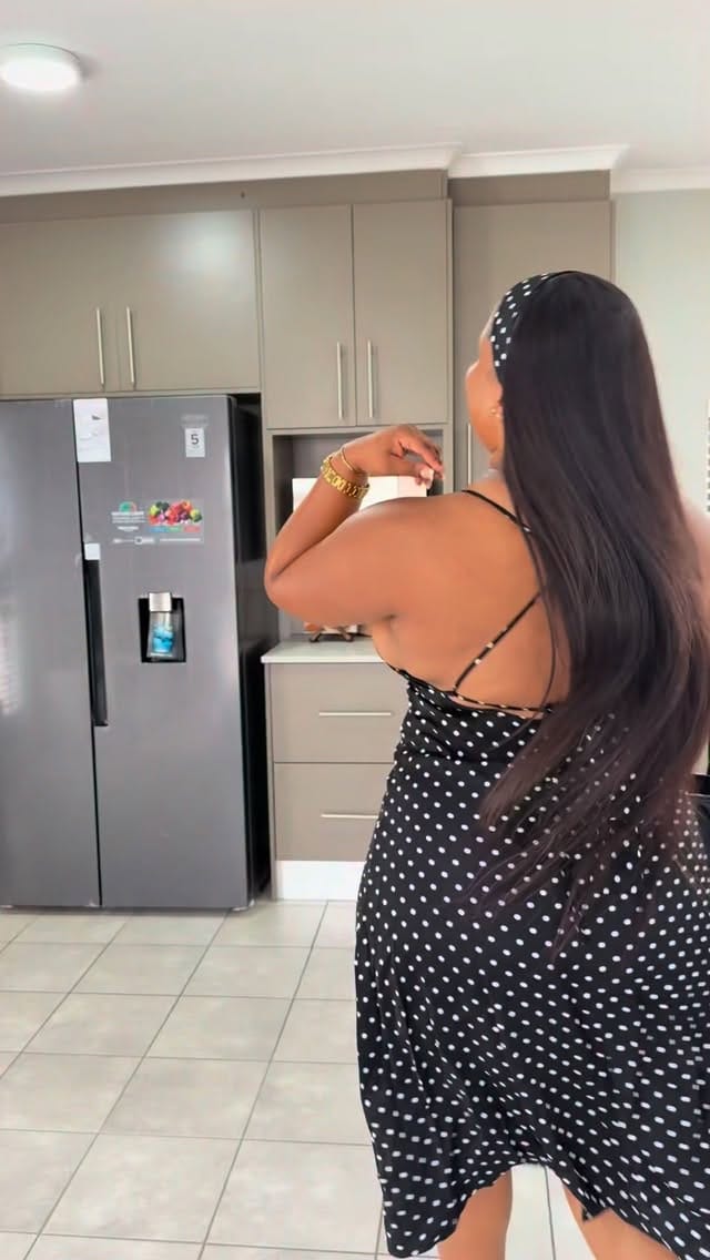 Post 3 by Mbali Gwebushe on Instagram (video)