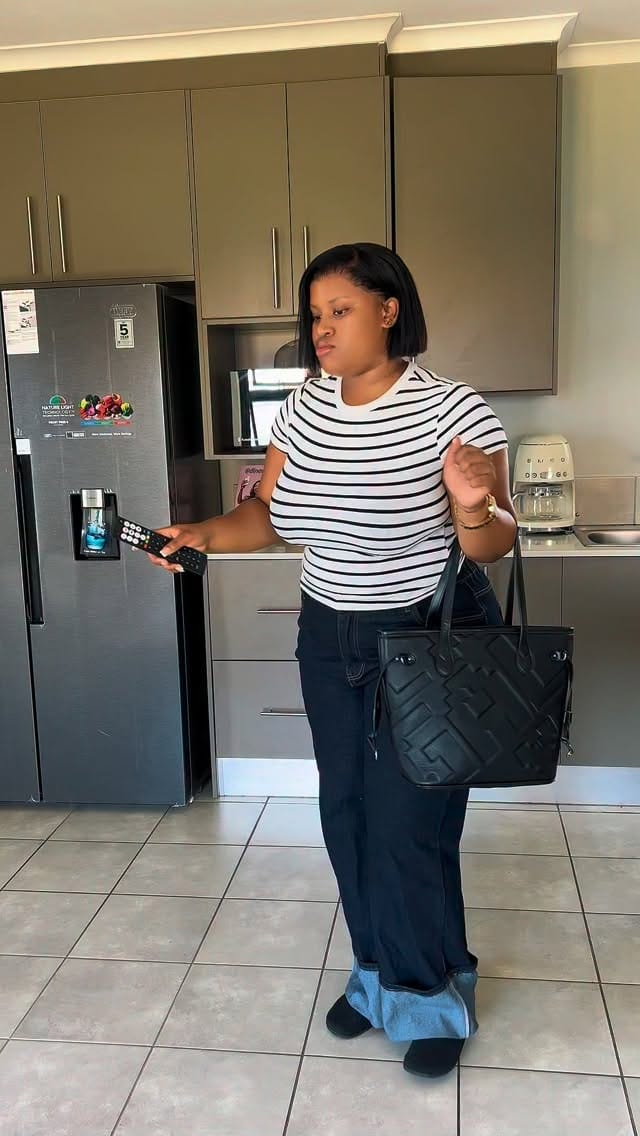 Post 10 by Mbali Gwebushe on Instagram (video)