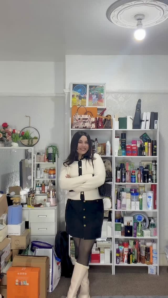 Post 6 by Summy Dhir on Instagram (video)