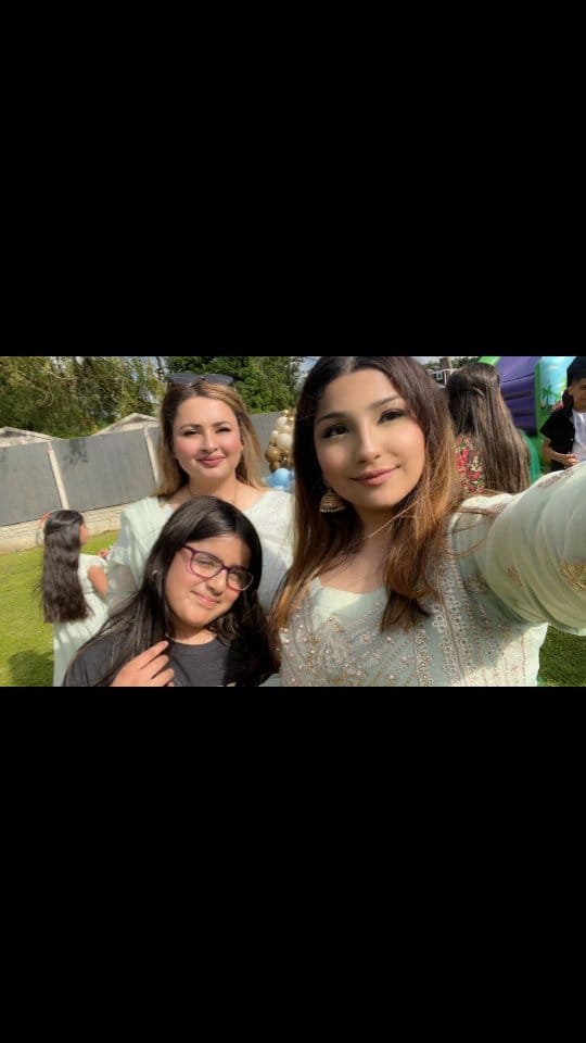 Post 6 by Saima Hussain on Instagram (video)