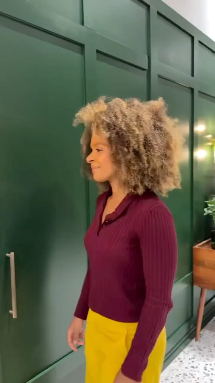 Post 4 by Blooming Curls on Instagram (video)
