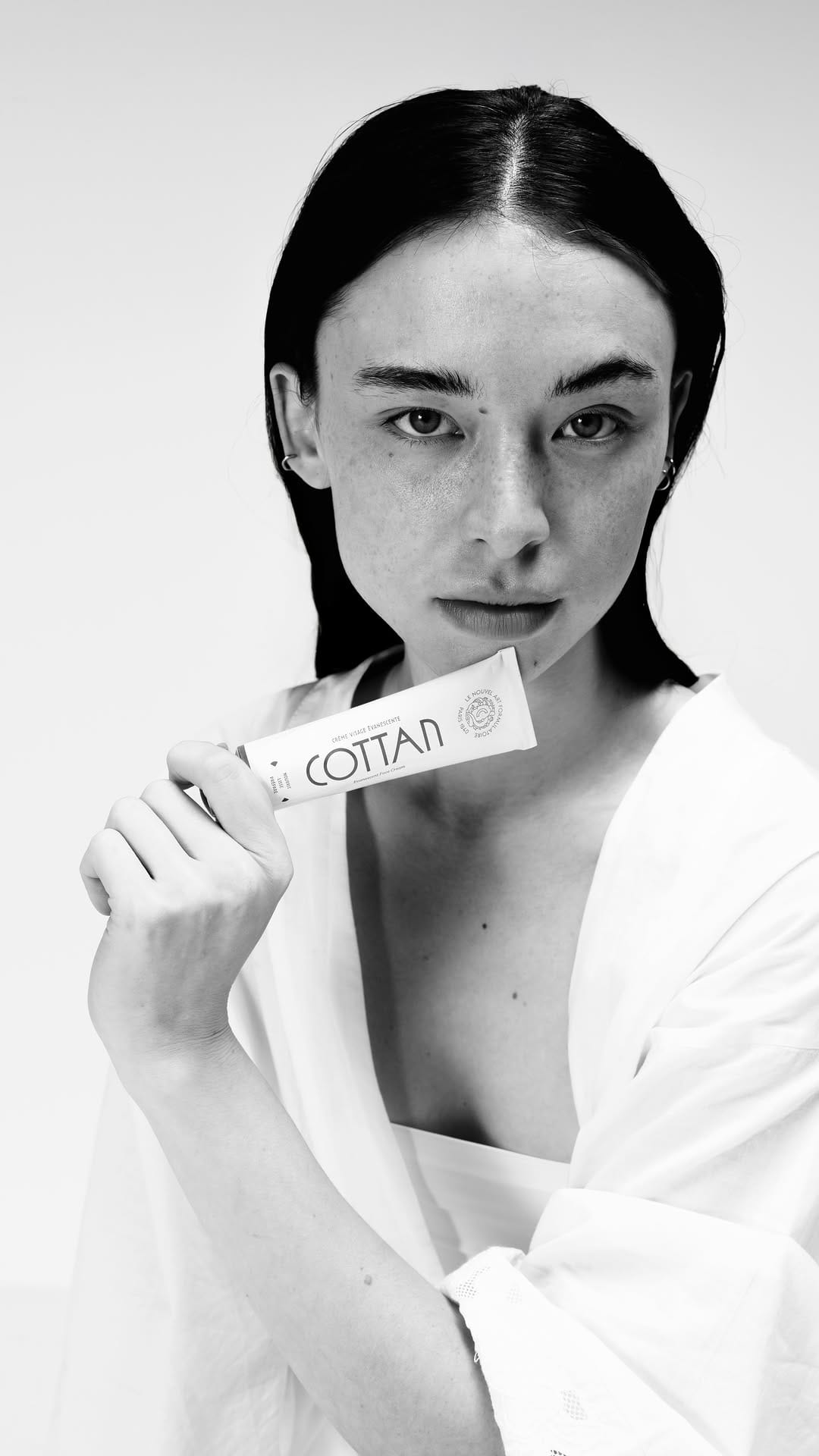 Post 4 by COTTAN on Instagram (video)