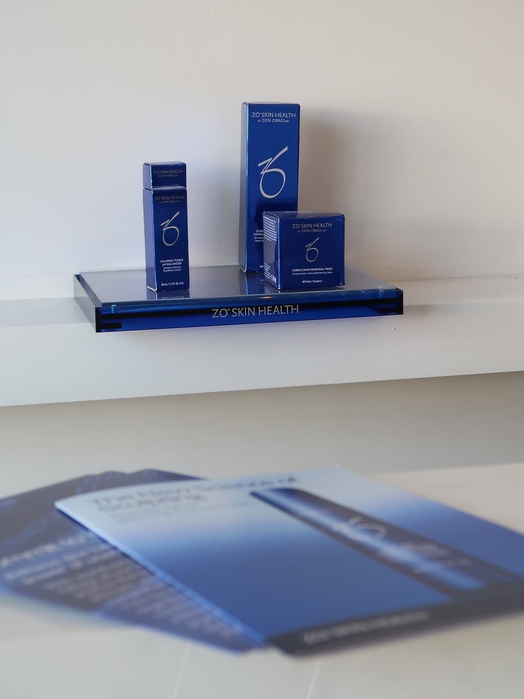 Post 3 by THE MAKEUP AND HAIR BAR on Instagram (image)