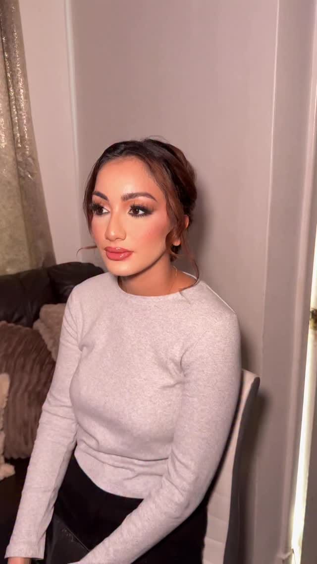 Post 10 by WALSALL HAIR & MAKEUP ARTIST on Instagram (video)