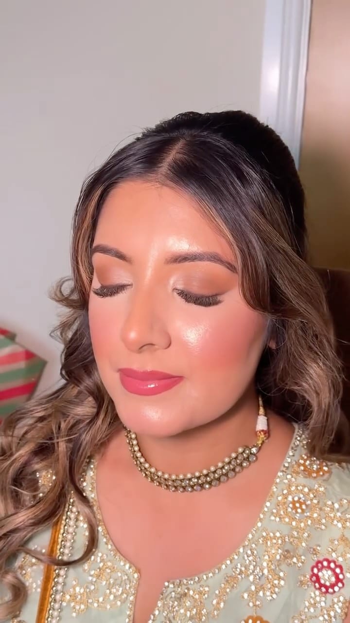 Post 8 by WALSALL HAIR & MAKEUP ARTIST on Instagram (video)