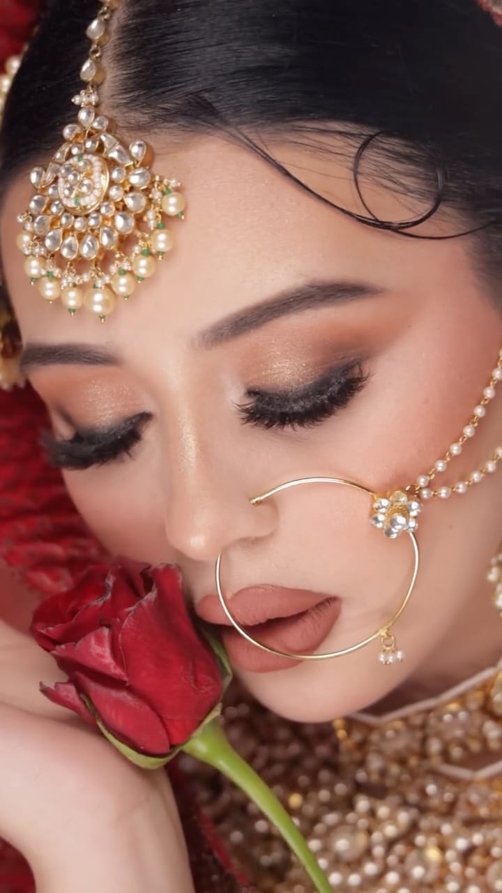 Post 7 by WALSALL HAIR & MAKEUP ARTIST on Instagram (video)