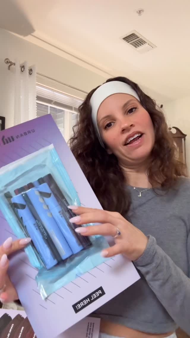 Post 5 by New Hampshire Brows & Esthetics/Luxury Makeup & Weddings on Instagram (video)