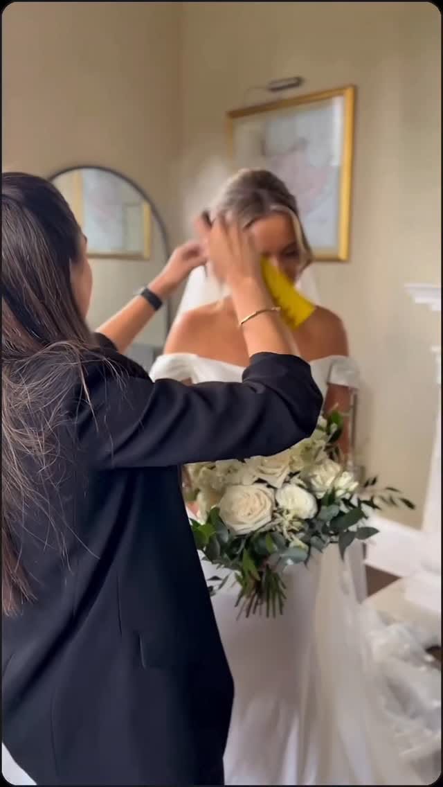 Post 3 by 𝐁𝐑𝐈𝐃𝐀𝐋, 𝐒𝐓𝐘𝐋𝐈𝐍𝐆, 𝐄𝐗𝐓𝐄𝐍𝐒𝐈𝐎𝐍𝐒 & 𝐋𝐄𝐒𝐒𝐎𝐍𝐒 on Instagram (video)