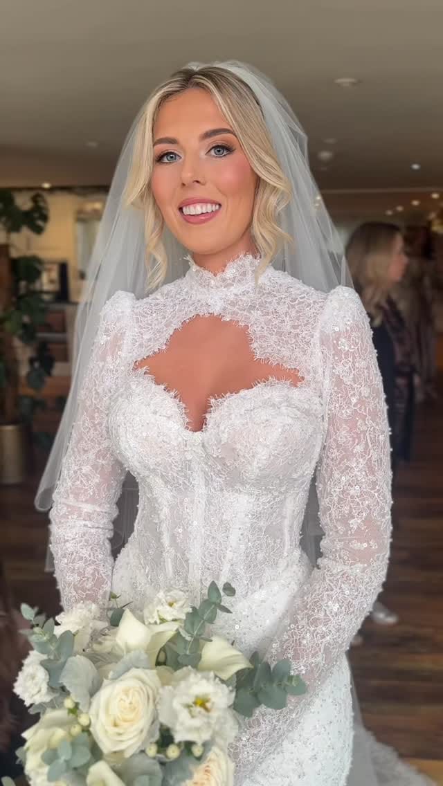 Post 7 by Bridal & Events Makeup Artist 🇮🇪 🇬🇧 on Instagram (video)