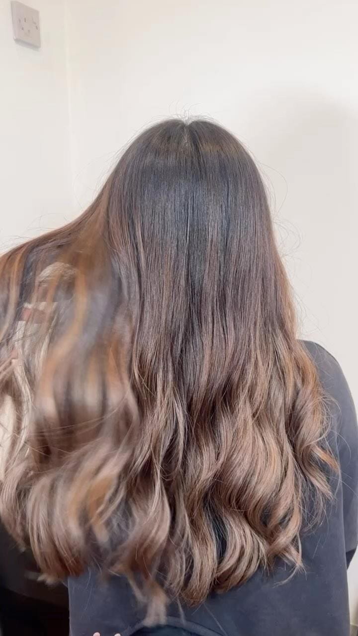 Post 10 by Salon House on Instagram (video)