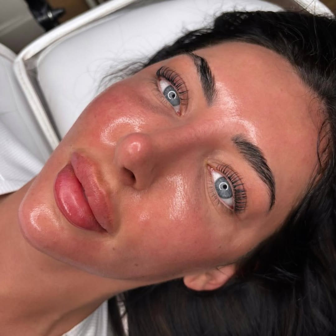 Post 3 by GLASS SKIN | FACIALS on Instagram (image)