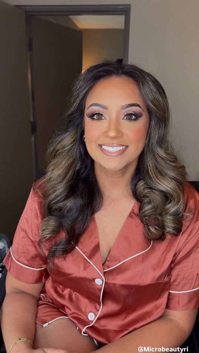 Post 3 by LICENSED MAKEUP ARTIST/ COSMETOLOGIST on Instagram (video)