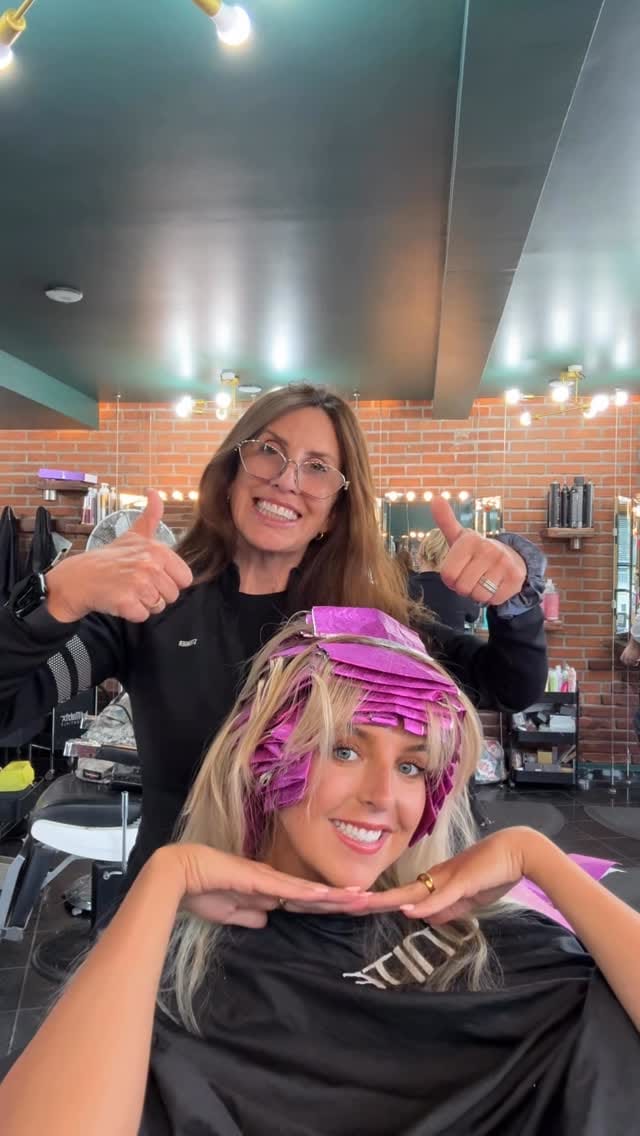 Post 9 by 𝚁𝙾𝙱𝙴𝚁𝚃 𝙱𝙴𝙻𝙻 𝚂𝙰𝙻𝙾𝙽 on Instagram (video)