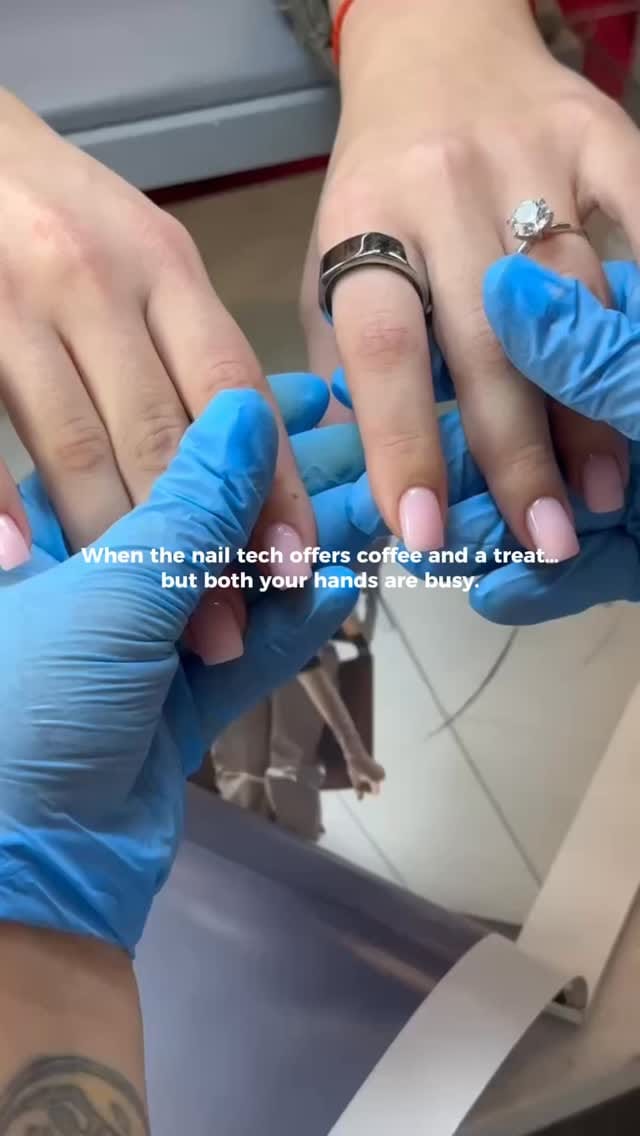 Post 4 by MANICURE💅🏽PEDICURE🦶🏽PODOLOGY👣BROWS📍BROOKLYN | NEW YORK on Instagram (video)
