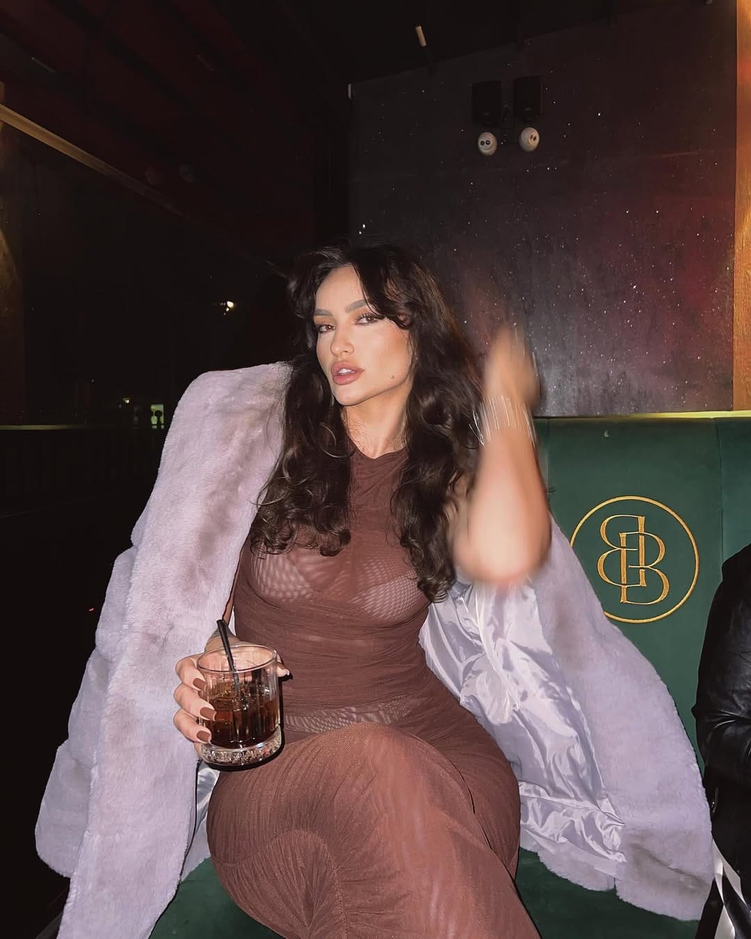 Post 8 by Augustina Esanu on Instagram (carousel)