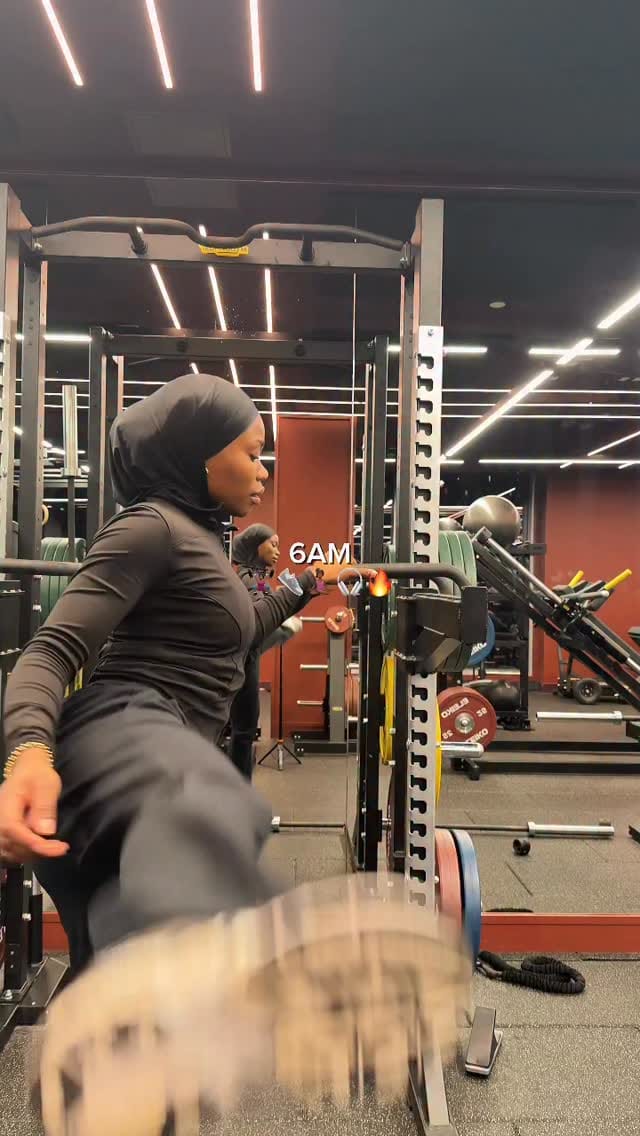 Post 4 by Hanifah! on Instagram (video)