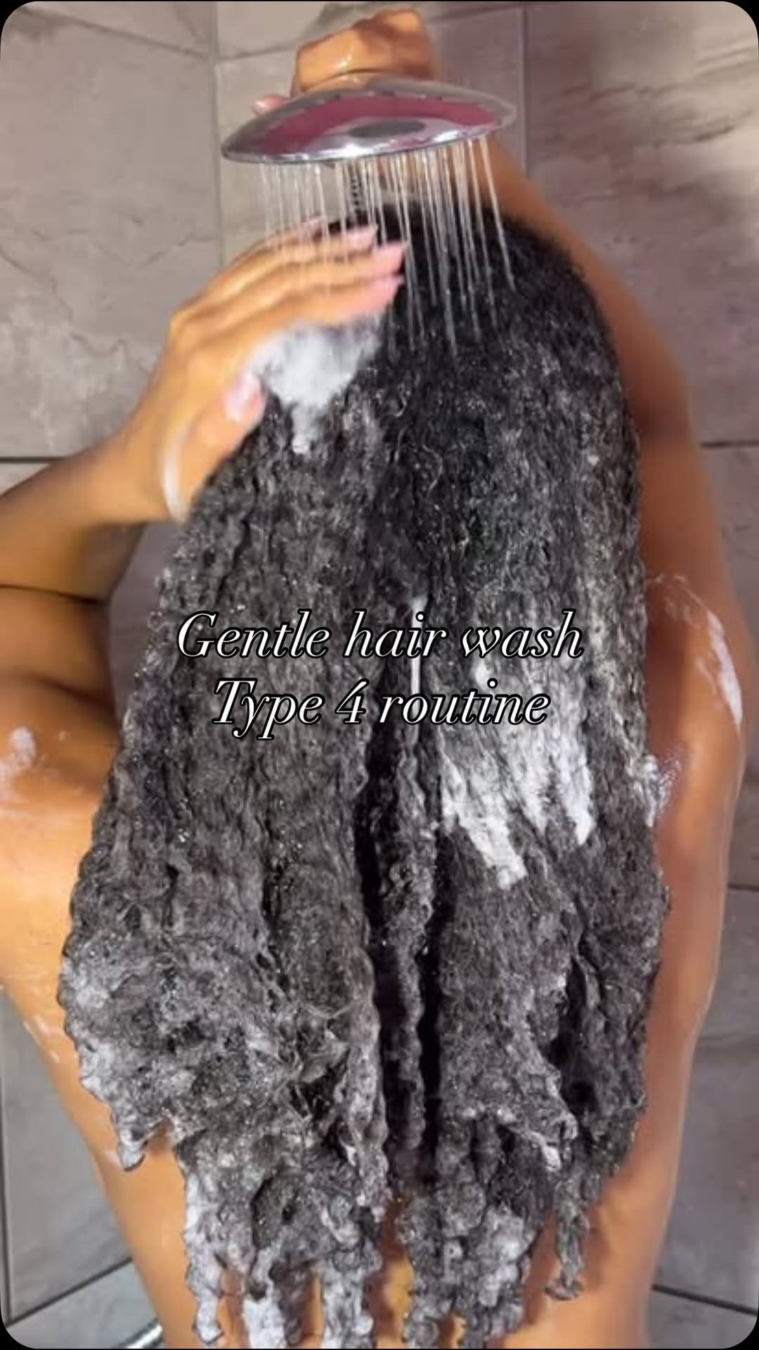Post 9 by Kiyo Beauty on Instagram (video)