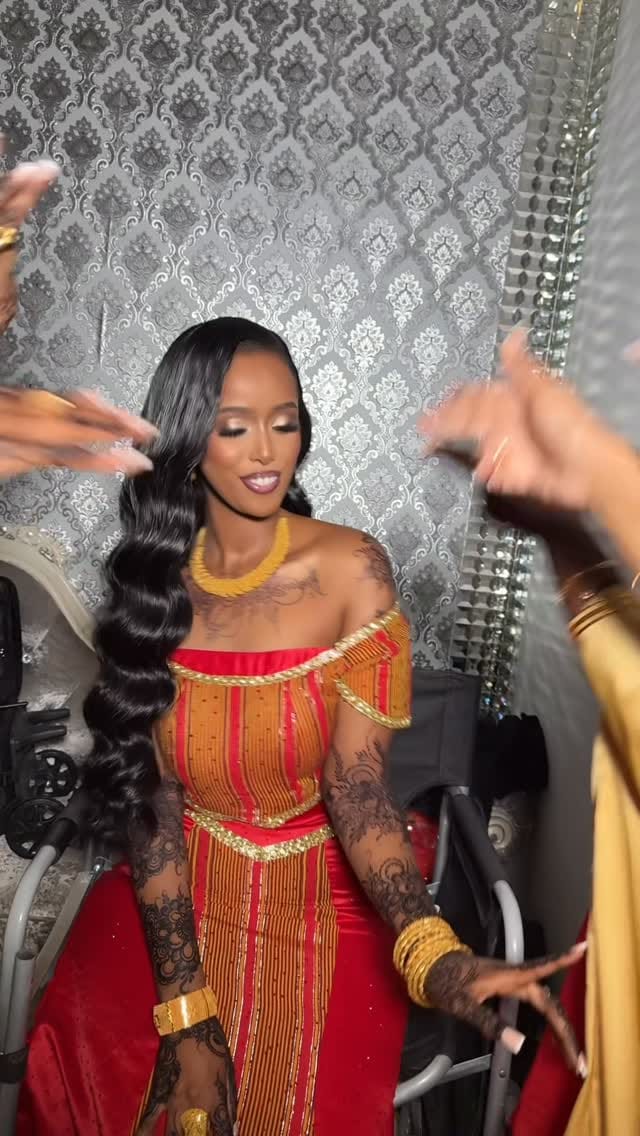 Post 3 by FlawlessHalf on Instagram (video)