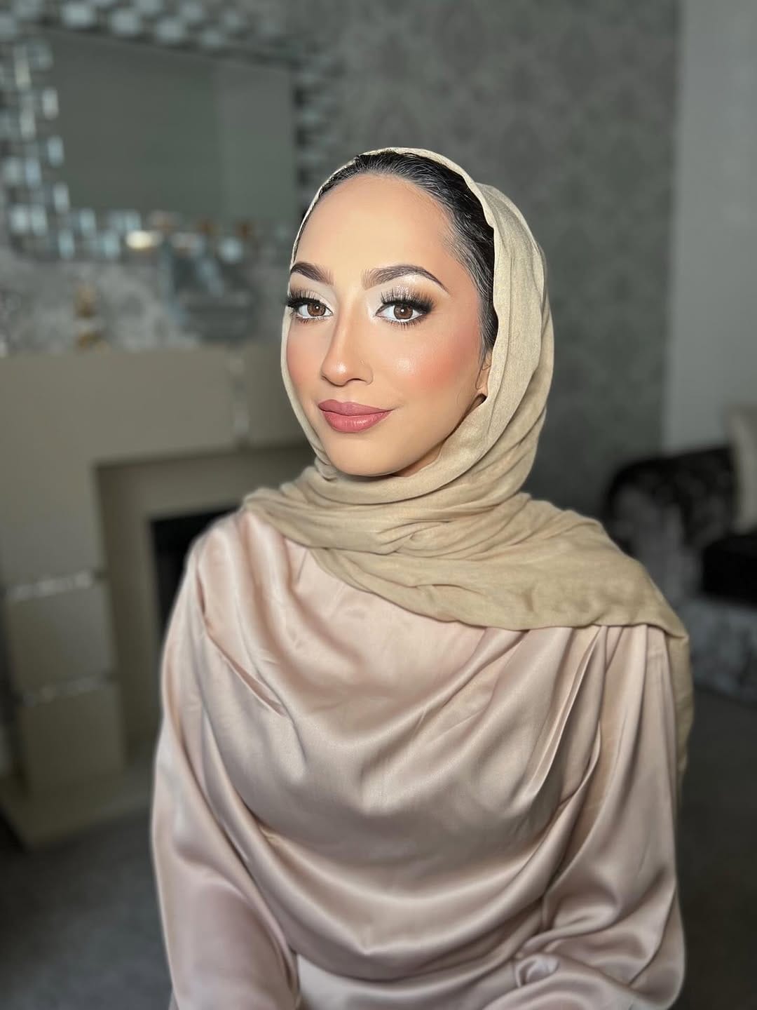 Post 6 by Hafeeza - Dewsbury hairstylist on Instagram (carousel)
