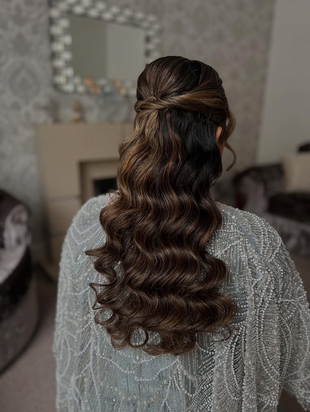 Post 2 by Hafeeza - Dewsbury hairstylist on Instagram (image)