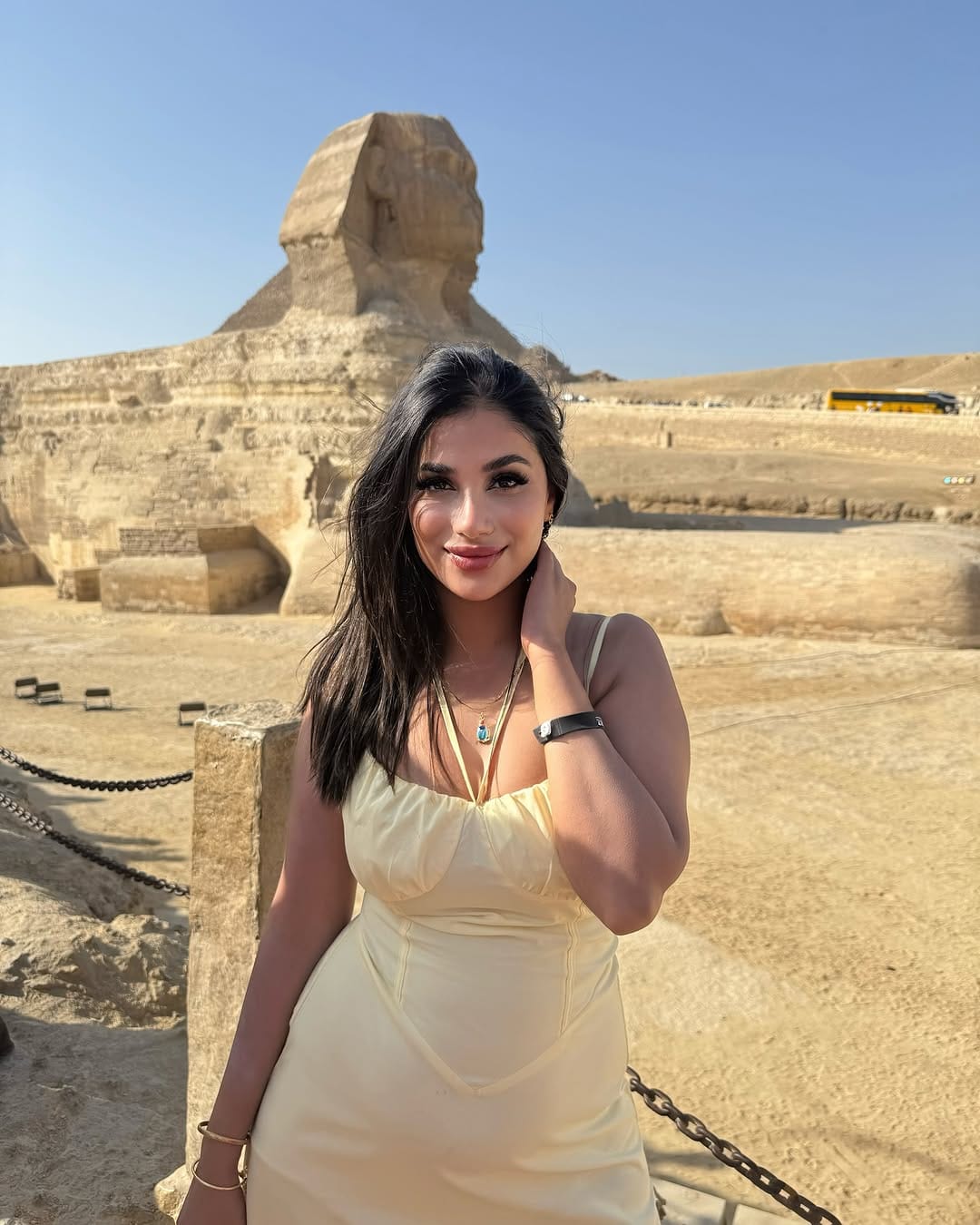 Post 10 by Nimi Kaur | Spirituality | Skin Specialist | Lifestyle on Instagram (carousel)