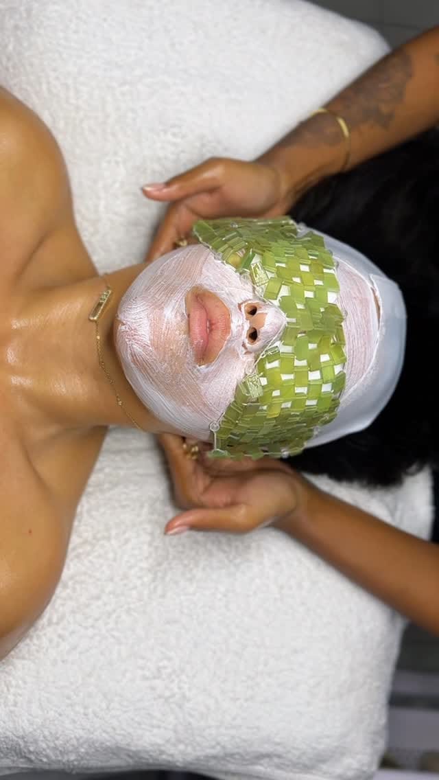 Post 5 by Skin Clinic And Skin Academy Manchester on Instagram (video)
